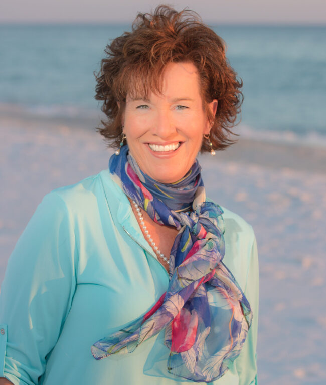 Cyndi Beebee Headshot