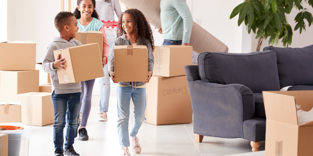 moving Family Moving