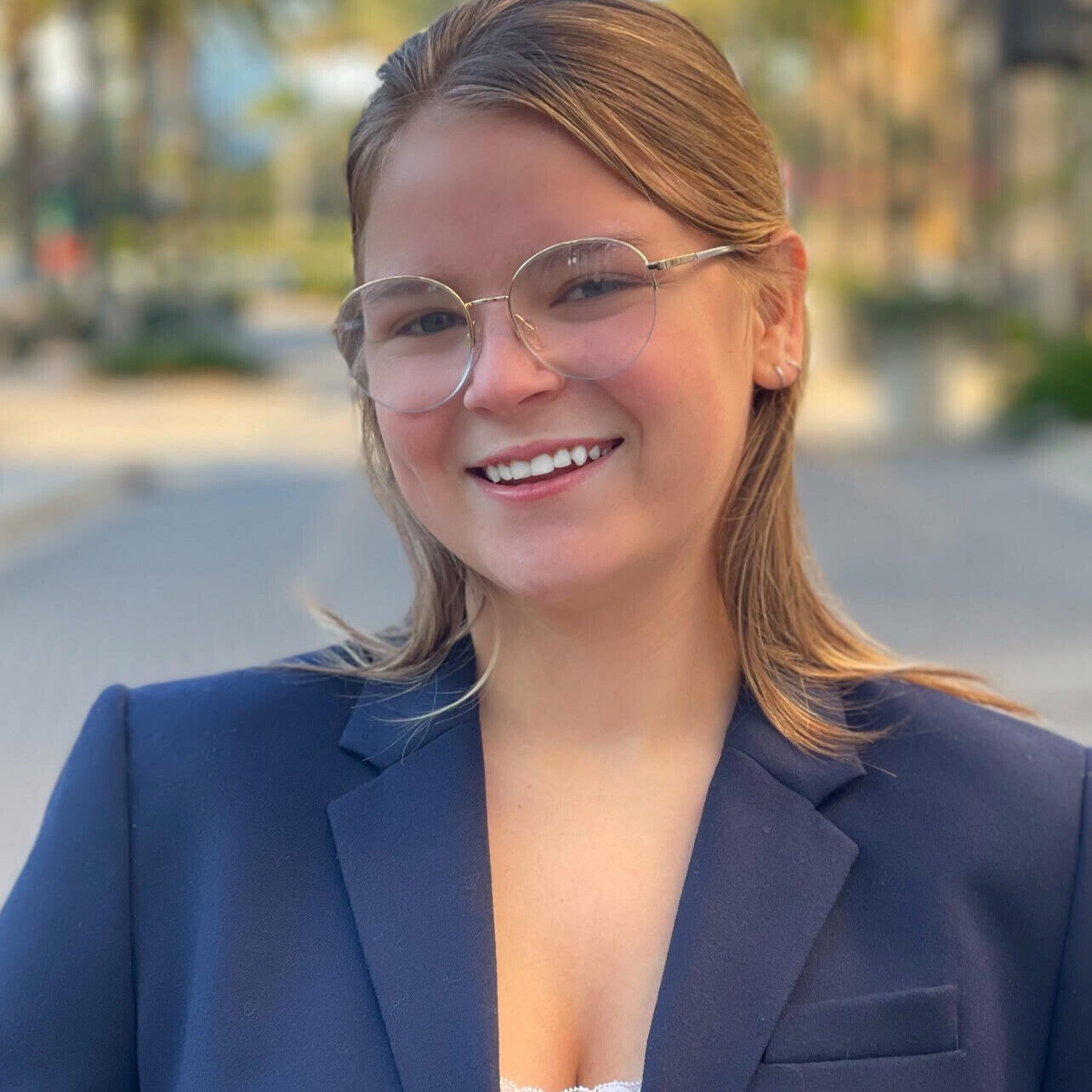 Sydney Eubanks Headshot Sydney Eubanks Real Estate Agent Panama City Beach Florida